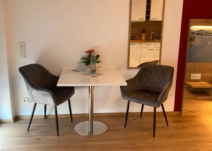 Weingut Lindenhof Kroehler *